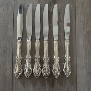Set of 6 Oneida Community Silver Plate Silver Artistry Dinner Knives